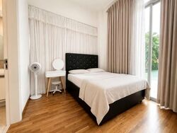 Suites Twenty-Two (D15), Apartment #557755511